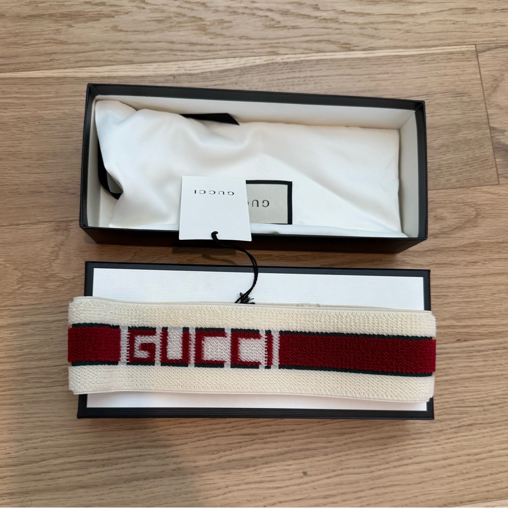 Authentic NWT Gucci Queen Monogram Headband